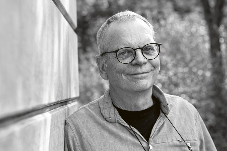 Per Jensen samlar 40 års grisforskning i ny bok – Grisens okända värld